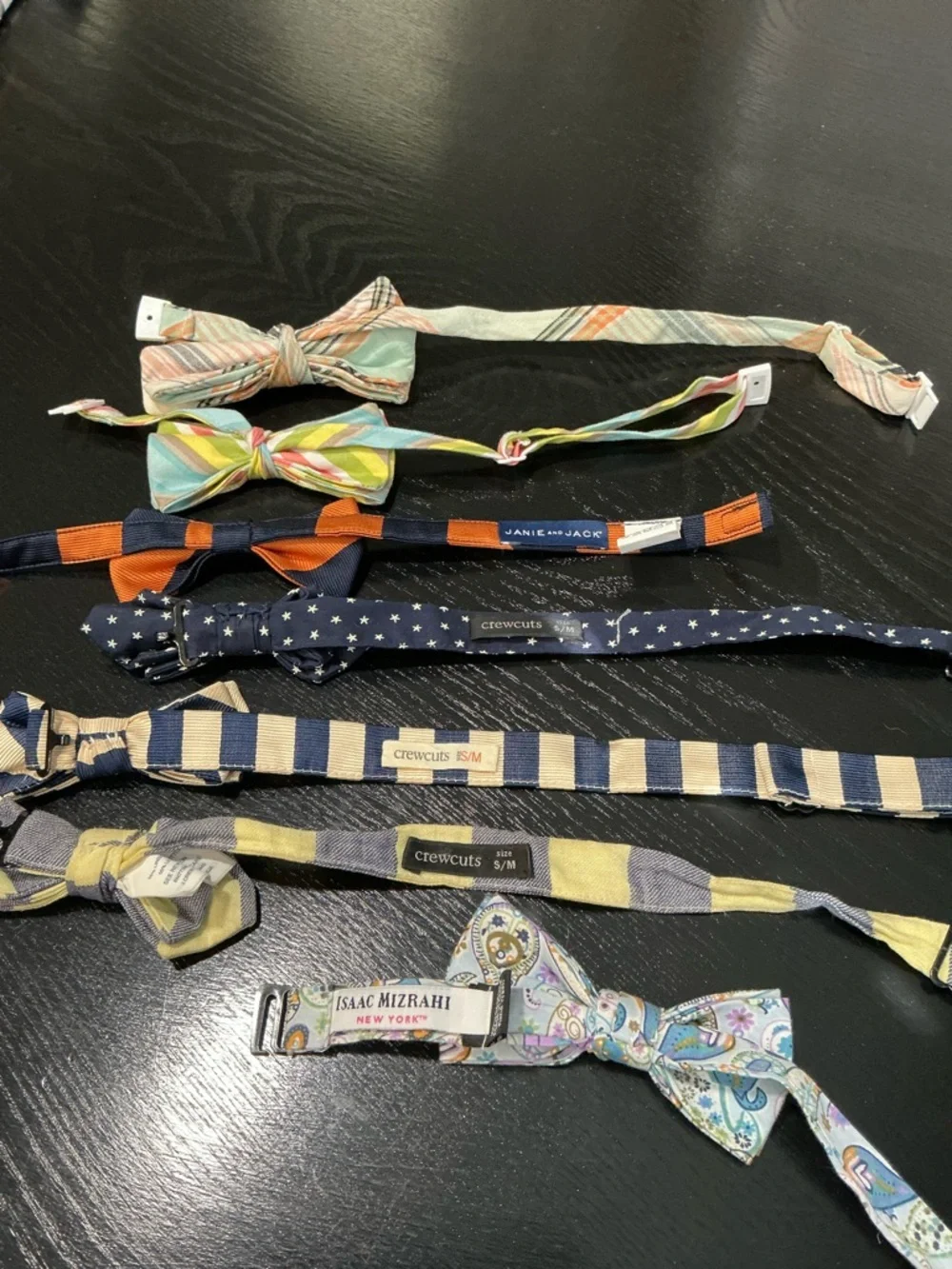 Bundle of 8 little boys bow ties Crewcuts, Isaac Mizrhi, Janie and Jack #L00